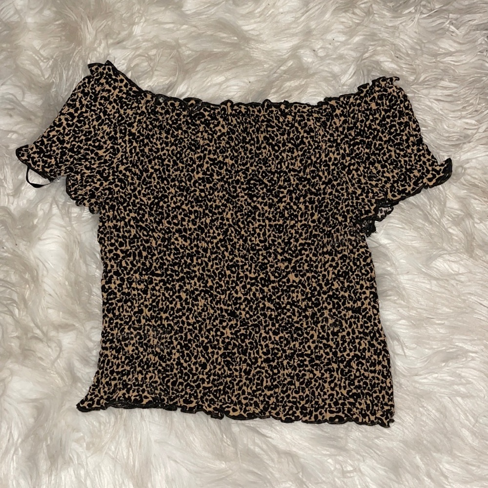 Forever 21 Cheetah crop top